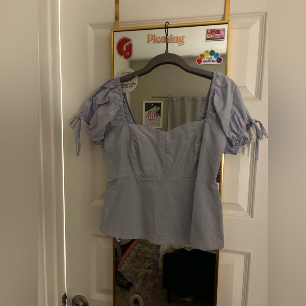 Blue puff sleeve blouse
